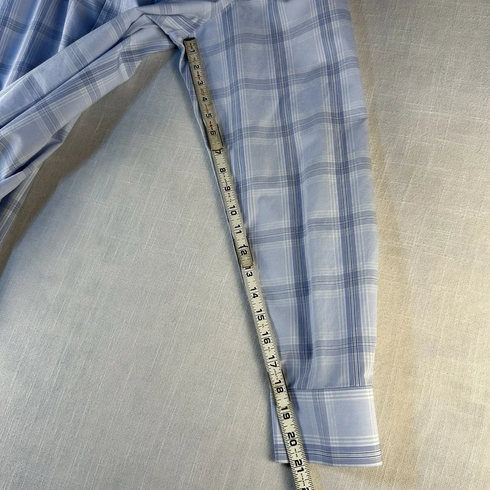 Banana Republic Non-Iron Slim‎ Fit Large Blue Plaid Long Sleeve  Button Up Shirt